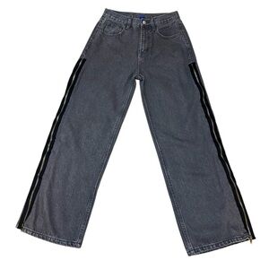 AELFRIC EDEN | Y2K 90’s Style Wide Leg Gray Jeans With Zipper Detail Size 30